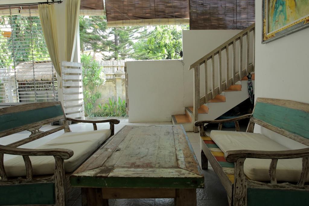 Reddoorz Near Raya Semer تْشانغو المظهر الخارجي الصورة