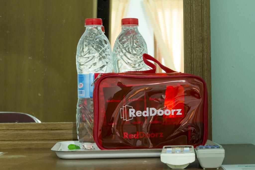 Reddoorz Near Raya Semer تْشانغو المظهر الخارجي الصورة
