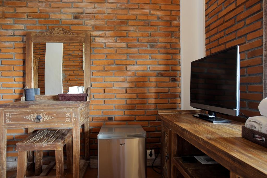 Reddoorz Near Raya Semer تْشانغو الغرفة الصورة