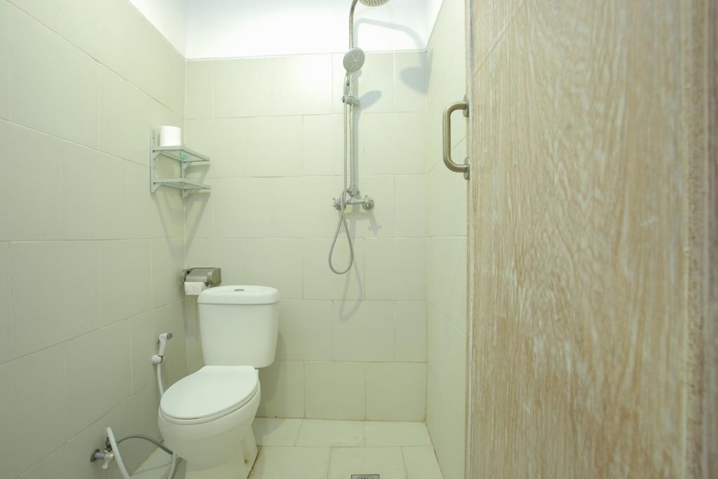 Reddoorz Near Raya Semer تْشانغو المظهر الخارجي الصورة